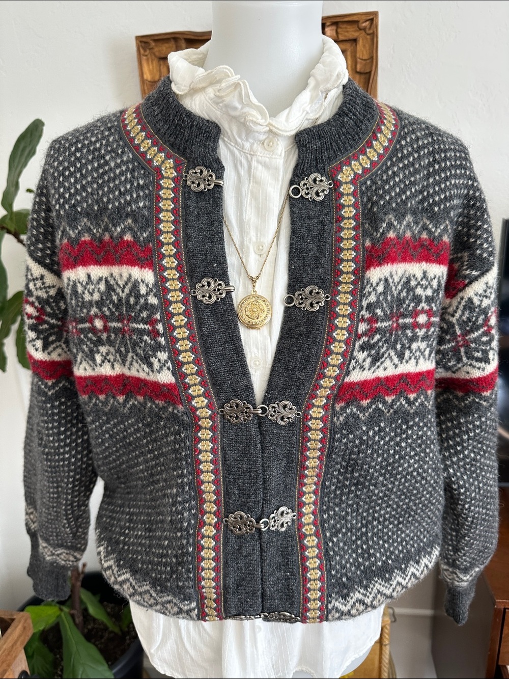 Willi Smith Gray, Red & White Nordic-Pattern wool Cardigan